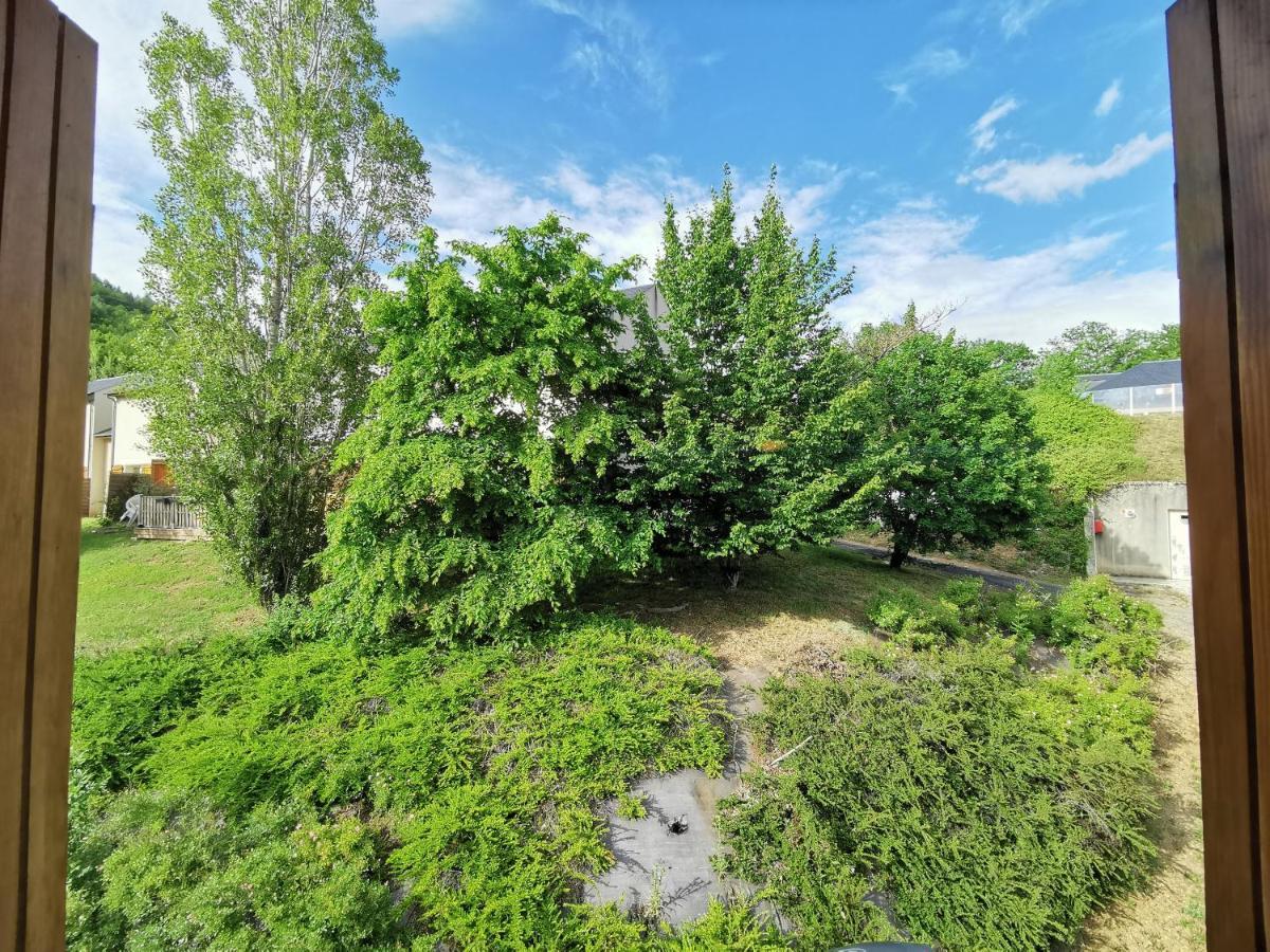 Au 11 T3 Duplex, Village Vacances, Piscines, Parking Сен-Женье-д'Оль Экстерьер фото